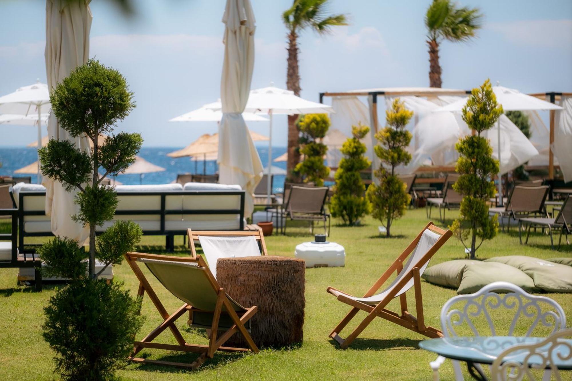 Assos Troy Beach Hotel Exterior photo